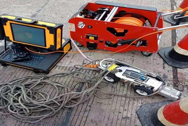 颍州CCTV管道检测机器人